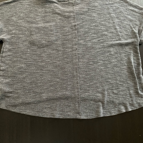 Gray Short Sleeve Pocketed Knit Top Cuffed Sleeve / Cherish / Oversized Size S - Picture 5 of 6